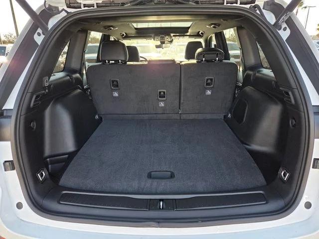 2026 Jeep Grand Cherokee Limited 4x2