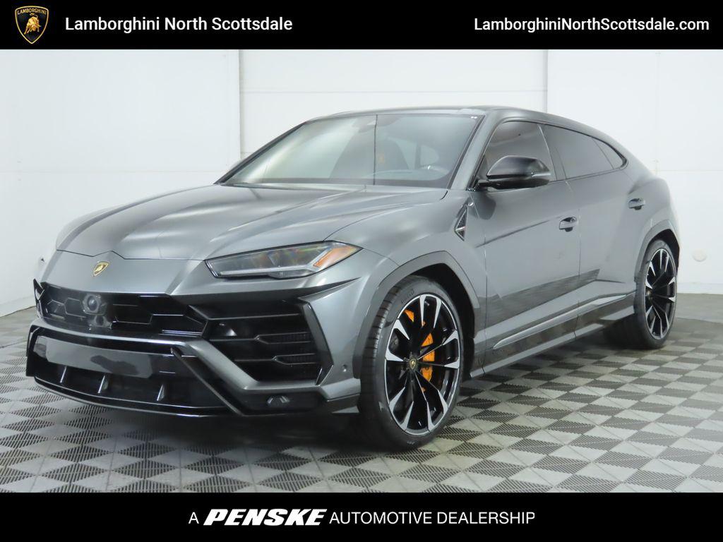 2020 Lamborghini Urus Base's photo