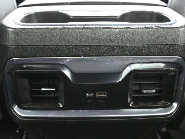 2024 GMC Sierra 1500 4WD Crew Cab Short Box Elevation with 3SB