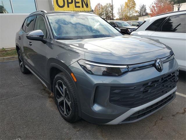 2025 Volkswagen Tiguan 2.0T SE 2025 Volkswagen Tiguan 2.0T SE