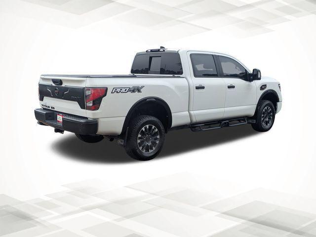 2022 Nissan TITAN XD Crew Cab PRO-4X 4x4 2022 Nissan TITAN XD Crew Cab PRO-4X 4x4