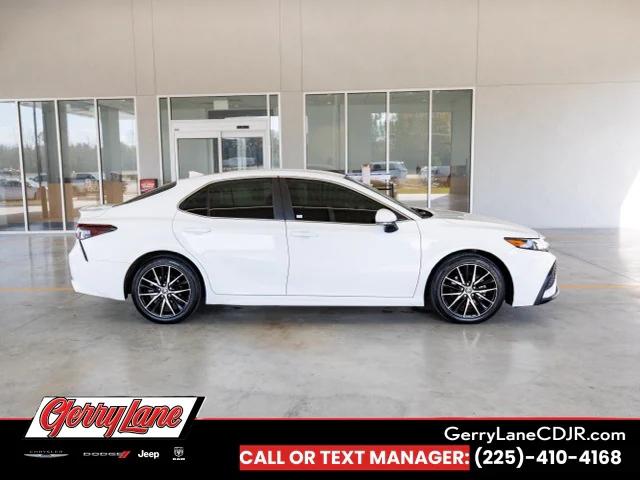 2023 Toyota Camry SE 2023 Toyota Camry SE
