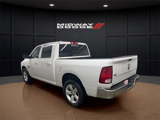2022 RAM 1500 Classic SLT Crew Cab 4x4 57 Box 2022 RAM 1500 Classic SLT Crew Cab 4x4 57 Box