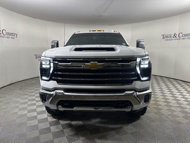 2024 Chevrolet Silverado 2500HD 4WD Crew Cab Standard Bed LTZ 2024 Chevrolet Silverado 2500HD 4WD Crew Cab Standard Bed LTZ