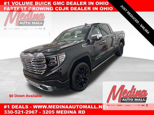 2023 GMC Sierra 1500 4WD Crew Cab Short Box Denali