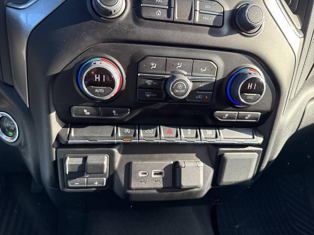 2021 Chevrolet Silverado 1500 4WD Crew Cab Short Bed LT
