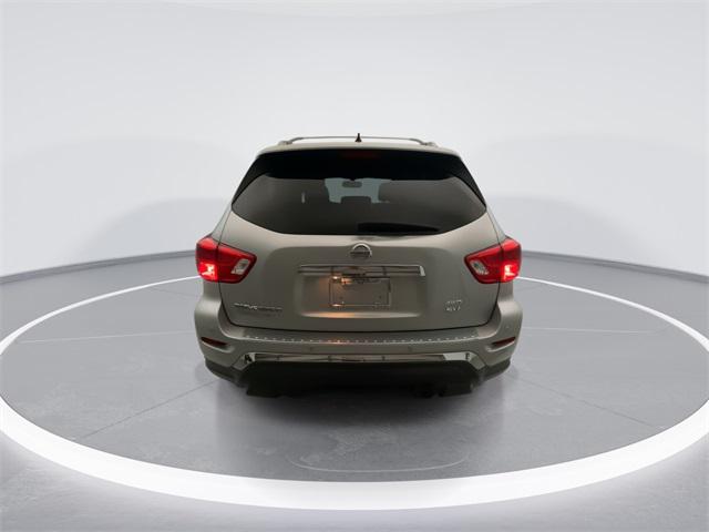 2018 Nissan Pathfinder SV