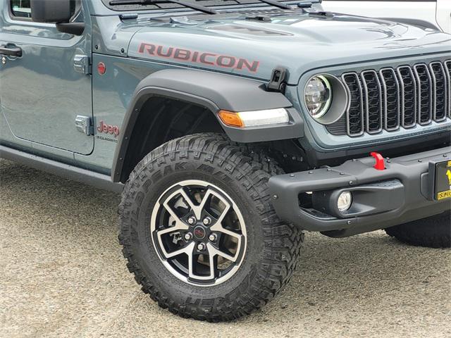 2025 Jeep Gladiator GLADIATOR RUBICON 4X4