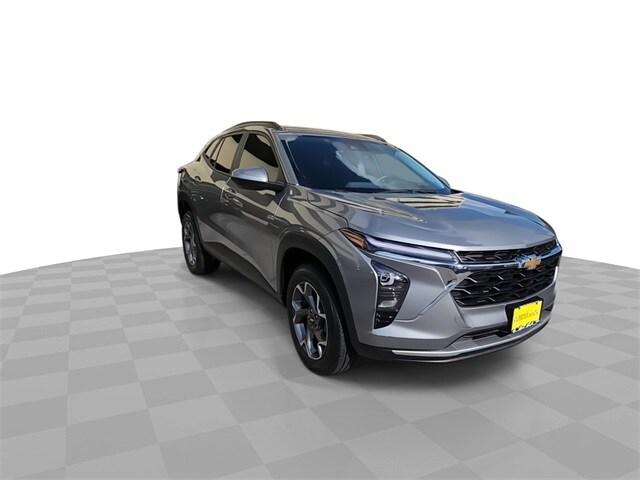 2025 Chevrolet Trax FWD LT