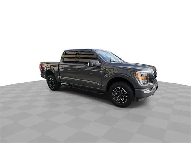 2021 Ford F-150 XLT 2021 Ford F-150 XLT