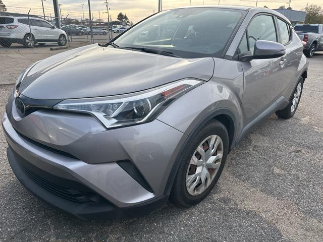 2019 Toyota C-HR LE 2019 Toyota C-HR LE