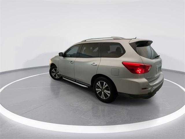 2018 Nissan Pathfinder SV