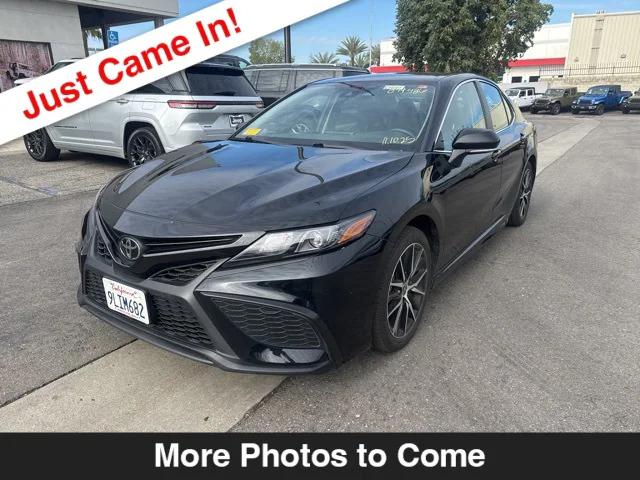 2024 Toyota Camry SE