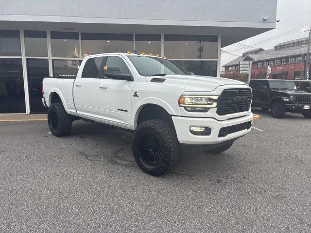 2022 RAM 2500 Laramie Crew Cab 4x4 64 Box