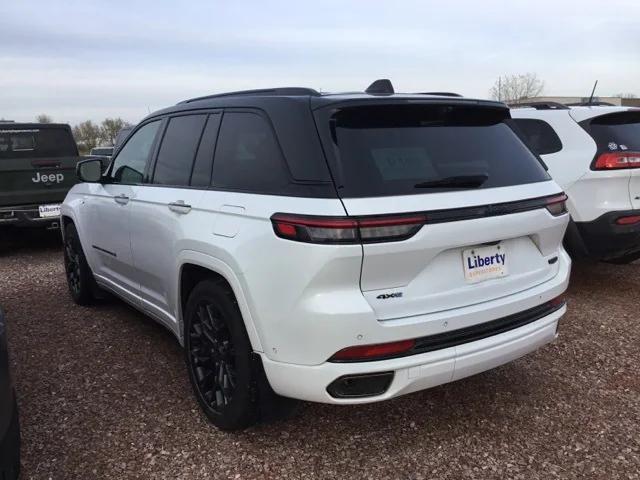 2025 Jeep Grand Cherokee 4xe Summit Reserve