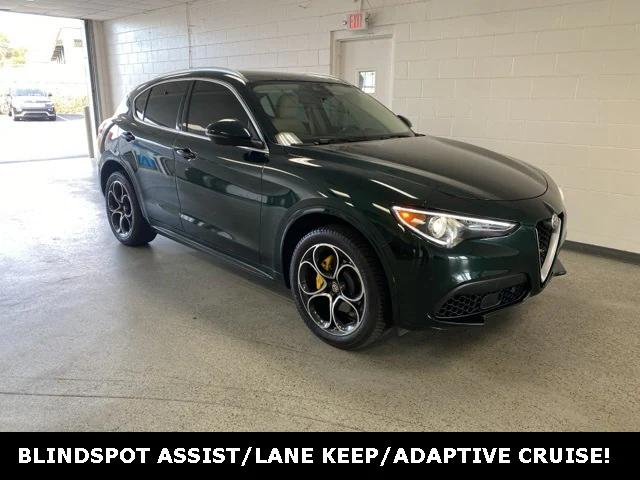 2020 Alfa Romeo Stelvio Ti Lusso AWD 2020 Alfa Romeo Stelvio Ti Lusso AWD