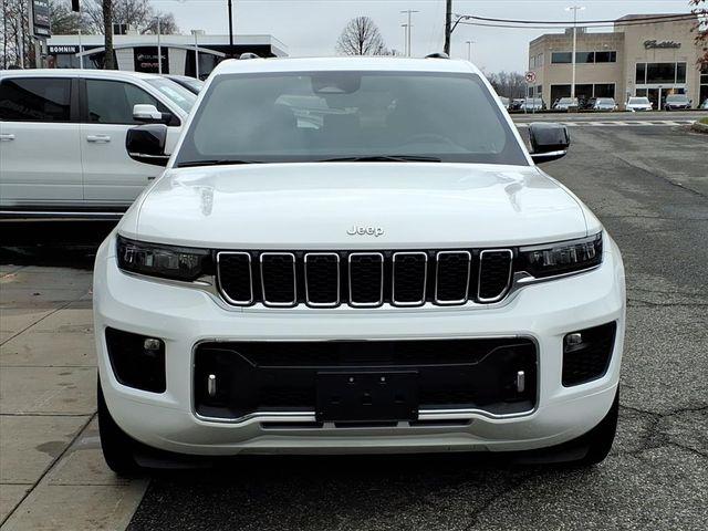 2023 Jeep Grand Cherokee Overland 4x4