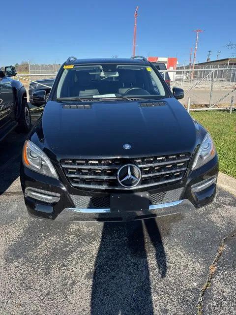 2015 Mercedes-Benz ML 350 4MATIC 2015 Mercedes-Benz ML 350 4MATIC