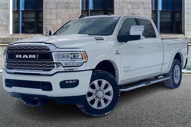 2023 RAM 3500 Limited Crew Cab 4x4 64 Box