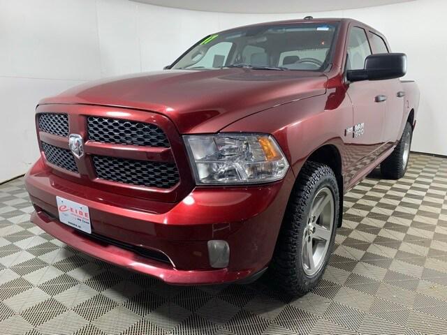 2017 RAM 1500 Express Crew Cab 4x4 57 Box 2017 RAM 1500 Express Crew Cab 4x4 57 Box