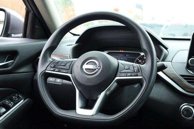 2023 Nissan Altima SV FWD