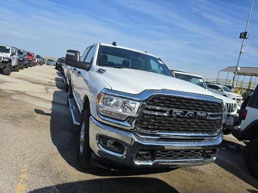 2024 RAM 2500 Big Horn Crew Cab 4x4 64 Box