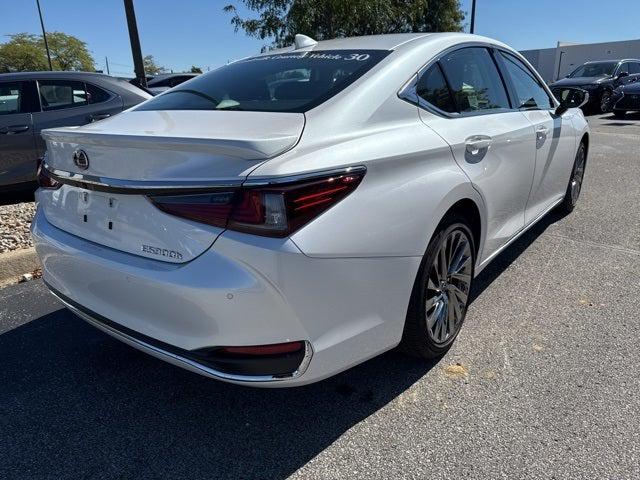 2025 Lexus ES 300h Ultra Luxury