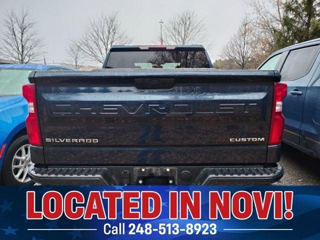 2020 Chevrolet Silverado 1500 4WD Crew Cab Short Bed Custom 2020 Chevrolet Silverado 1500 4WD Crew Cab Short Bed Custom