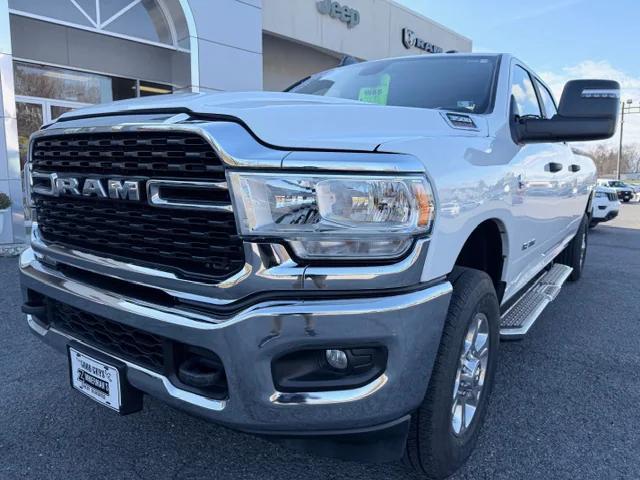 2024 RAM 3500 Big Horn Crew Cab 4x4 8 Box 2024 RAM 3500 Big Horn Crew Cab 4x4 8 Box