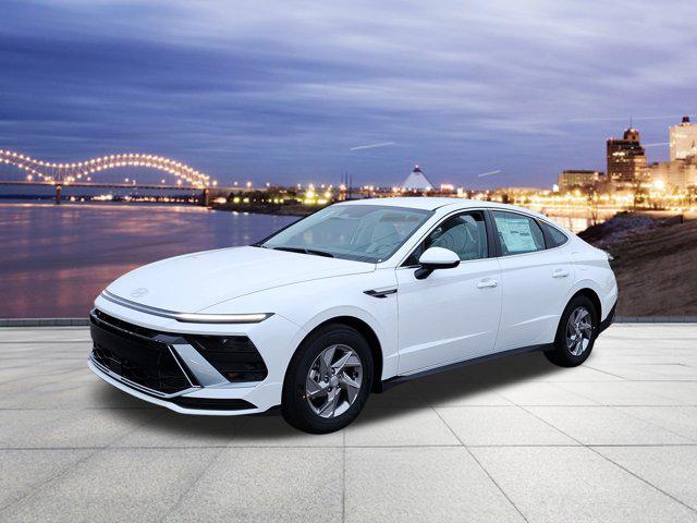 2026 Hyundai Sonata SE's photo