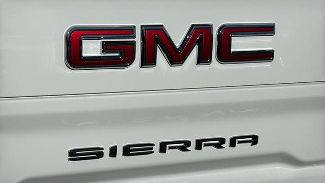 2026 GMC Sierra 1500 Crew Cab, Short Bed, AT4X, 4WD