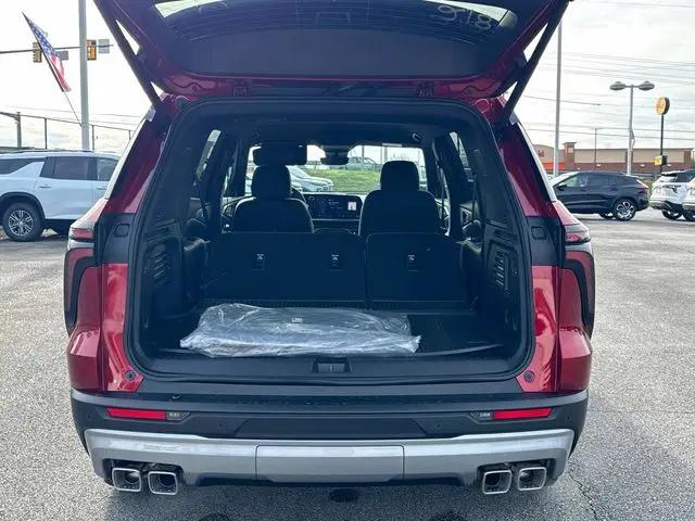 2026 Chevrolet Traverse FWD LT