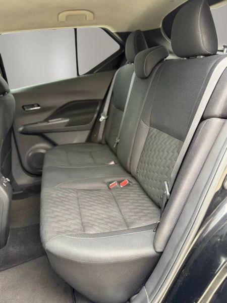 2022 Nissan Kicks SV Xtronic CVT