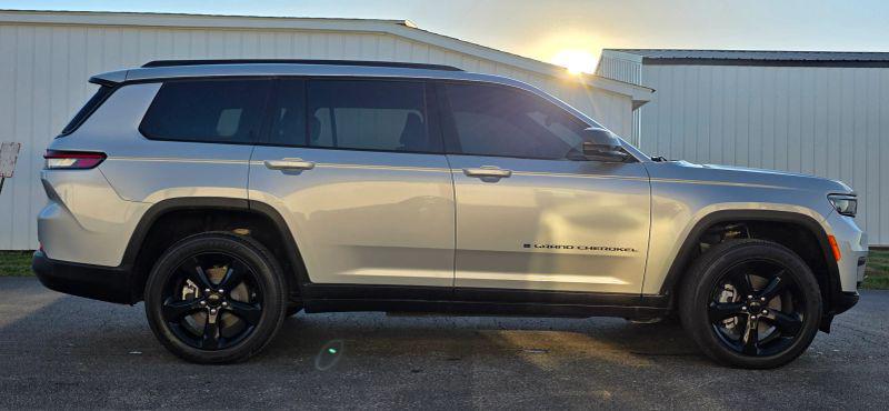 2025 Jeep Grand Cherokee L Altitude 4x4
