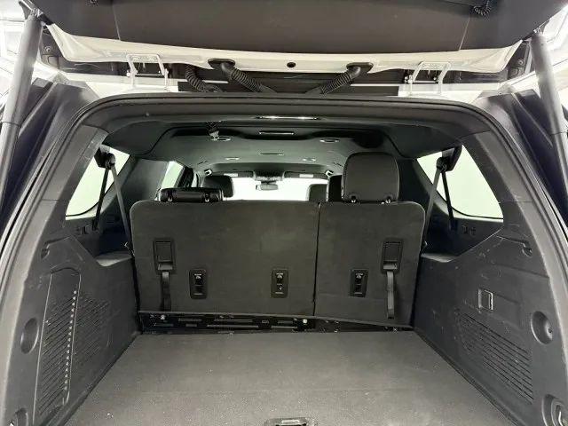 2024 GMC Yukon XL 4WD SLT
