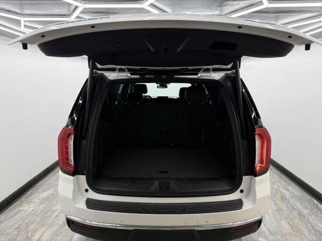2024 GMC Yukon XL 4WD SLT