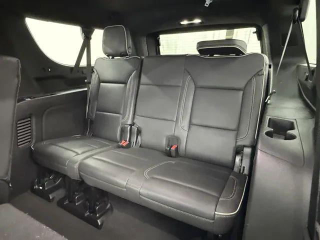 2024 GMC Yukon XL 4WD SLT
