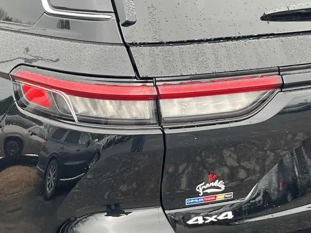 2025 Jeep Grand Cherokee Limited 4x4