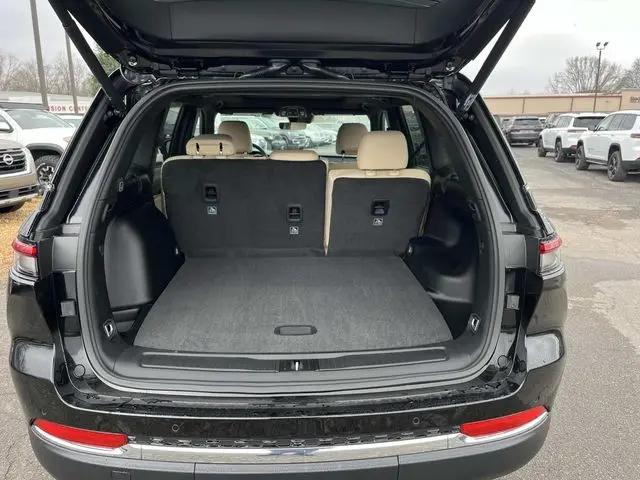2025 Jeep Grand Cherokee Limited 4x4