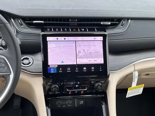 2025 Jeep Grand Cherokee Limited 4x4