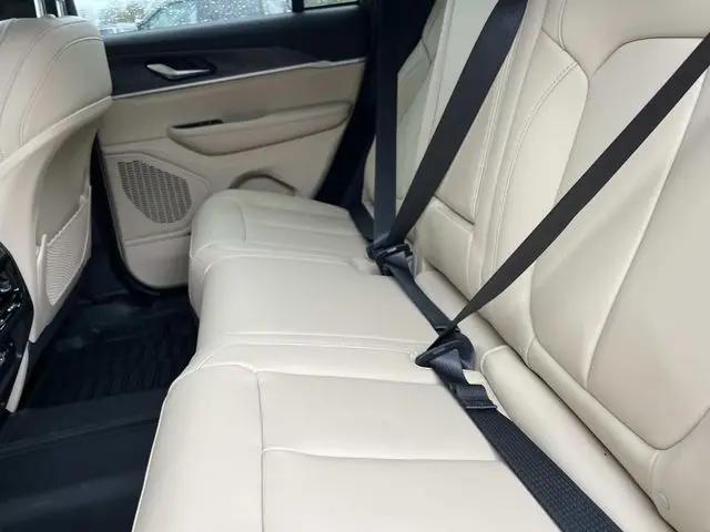 2025 Jeep Grand Cherokee Limited 4x4