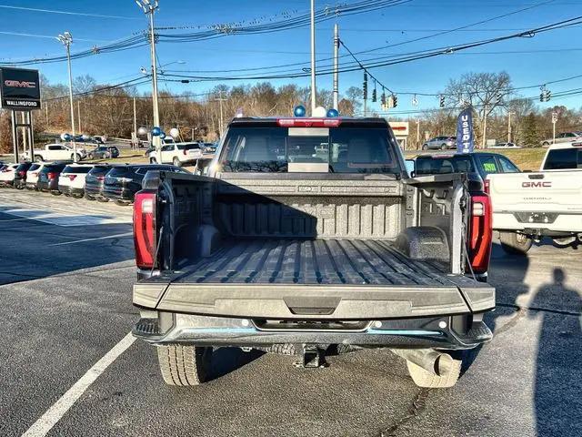 2026 GMC Sierra 2500HD Crew Cab, Standard Bed, SLT, 4WD