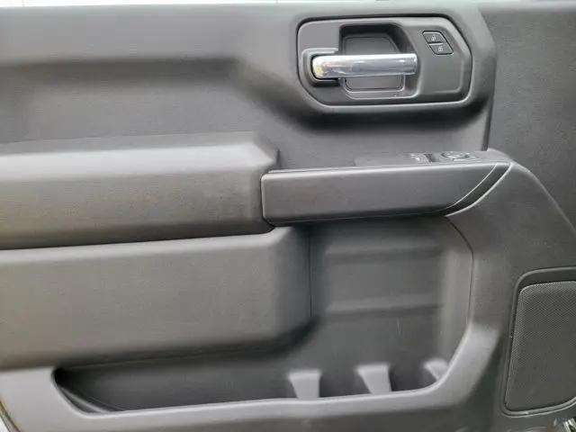 2026 GMC Sierra 2500HD Regular Cab, Long Bed, Pro, 4WD