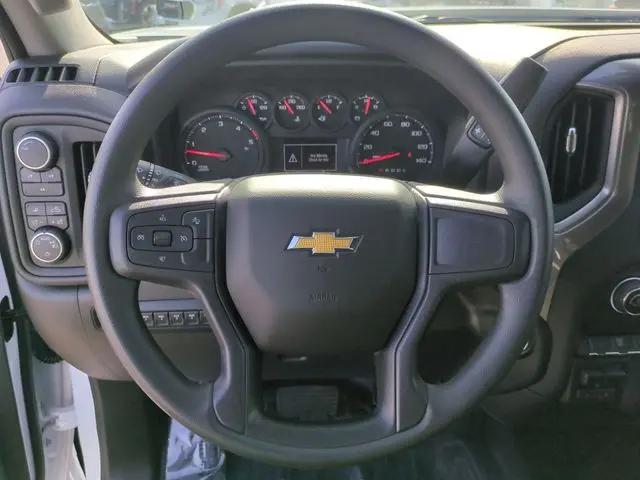 2025 Chevrolet Silverado 3500HD 4WD Double Cab Long Bed Work Truck