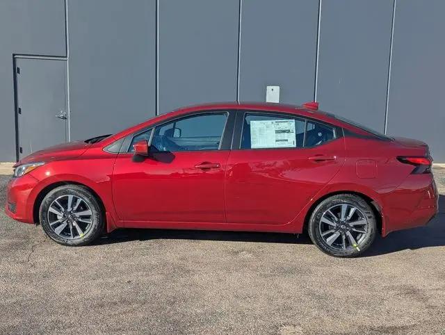 2025 Nissan Versa 1.6 SV