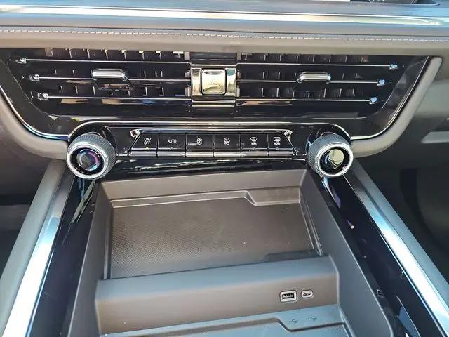 2026 Chevrolet Suburban LS, RWD