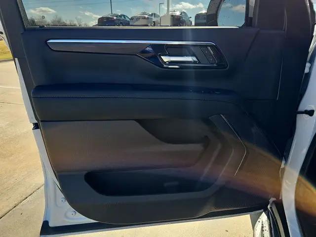 2026 Chevrolet Suburban LS, RWD