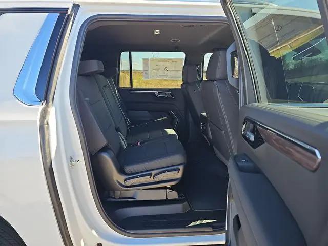 2026 Chevrolet Suburban LS, RWD