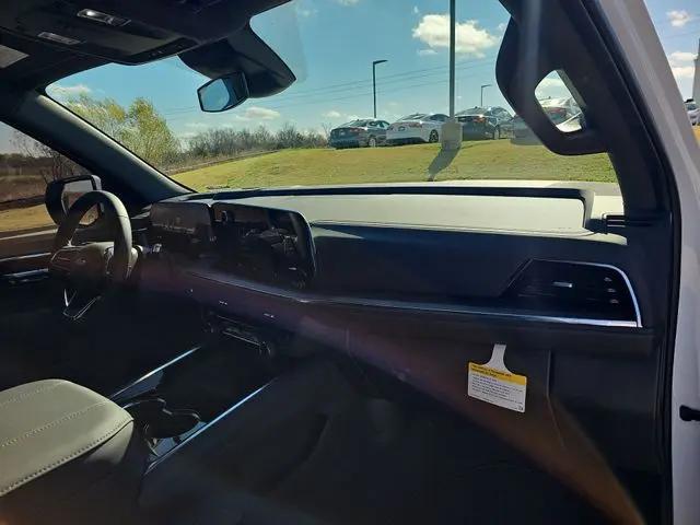 2026 Chevrolet Suburban LS, RWD