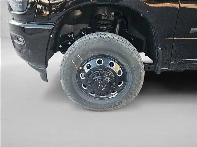 2026 Ram 3500 Laramie Crew Cab 4x4 8' Box